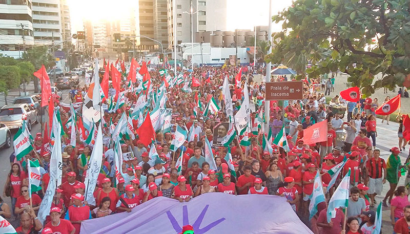[Movimento Esquenta do Ocupa Brasília em Fortaleza]