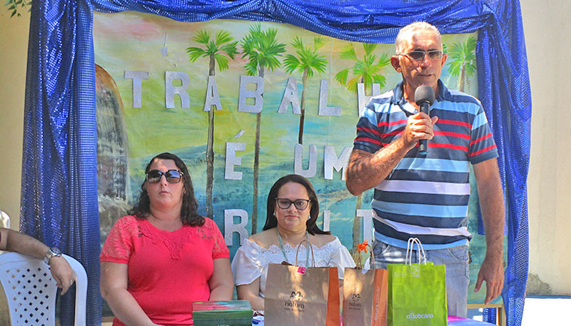 [Sindirussas realiza evento pelo Dia do Trabalhador]