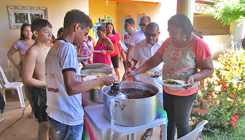 [Sindirussas realiza evento pelo Dia do Trabalhador]